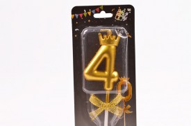 Vela cumpleaños dorada moó y corona numero 4 (1).jpg